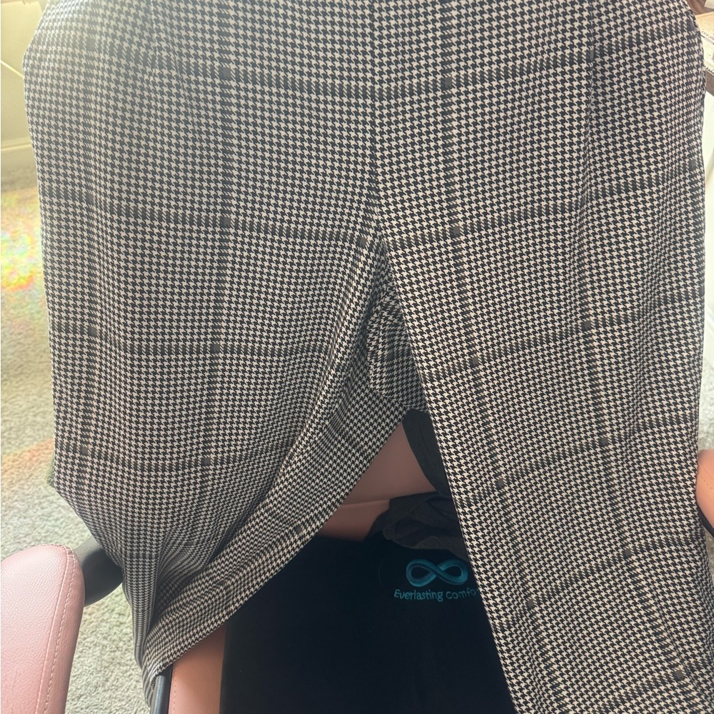 Torrid Houndstooth Patterned Pants